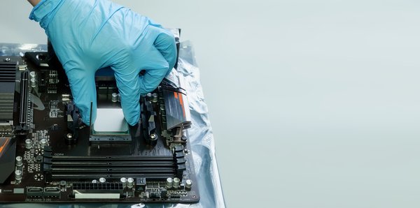 Comment configurer une solution de gestion des accès pour les environnements de télétravail?